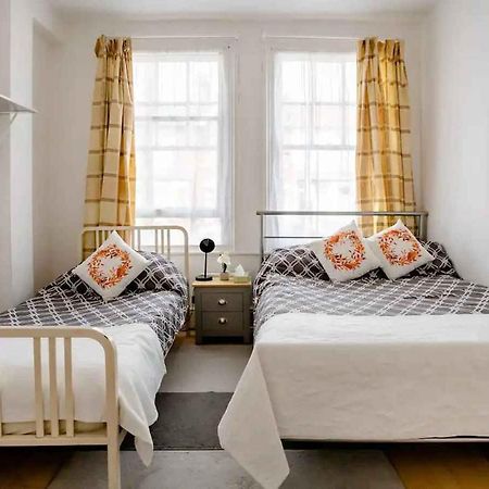 Homestay Near Tottenham Hotspur Stadium London Luaran gambar